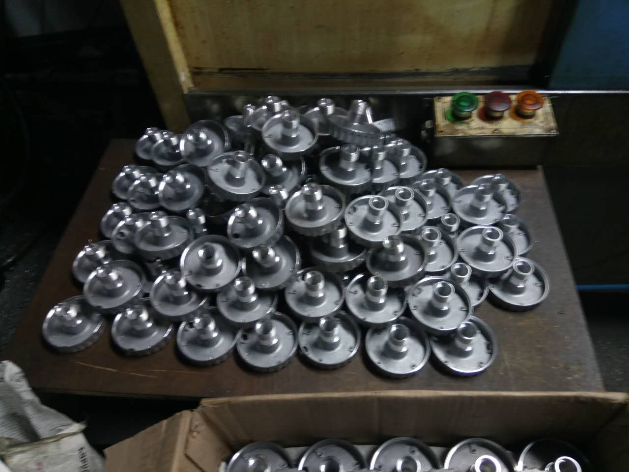 生產(chǎn)的零件——CK6146D-Y∠30斜床身車銑復(fù)合機(46刀塔+帶Y軸+4側(cè)動力頭+4端動力頭) —高配置